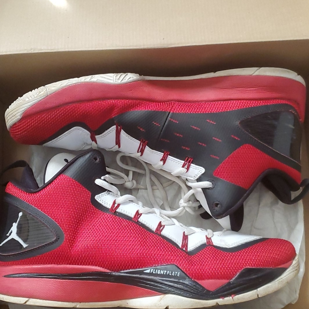 Size 13 Jordan Super.Fly 2 PO